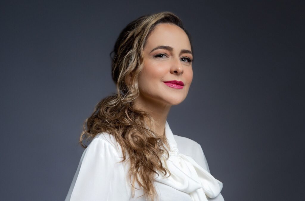 Dia Mundial da Menopausa: gordura abdominal na pós-menopausa aumenta em 32% o risco de cânceres ligados à obesidade